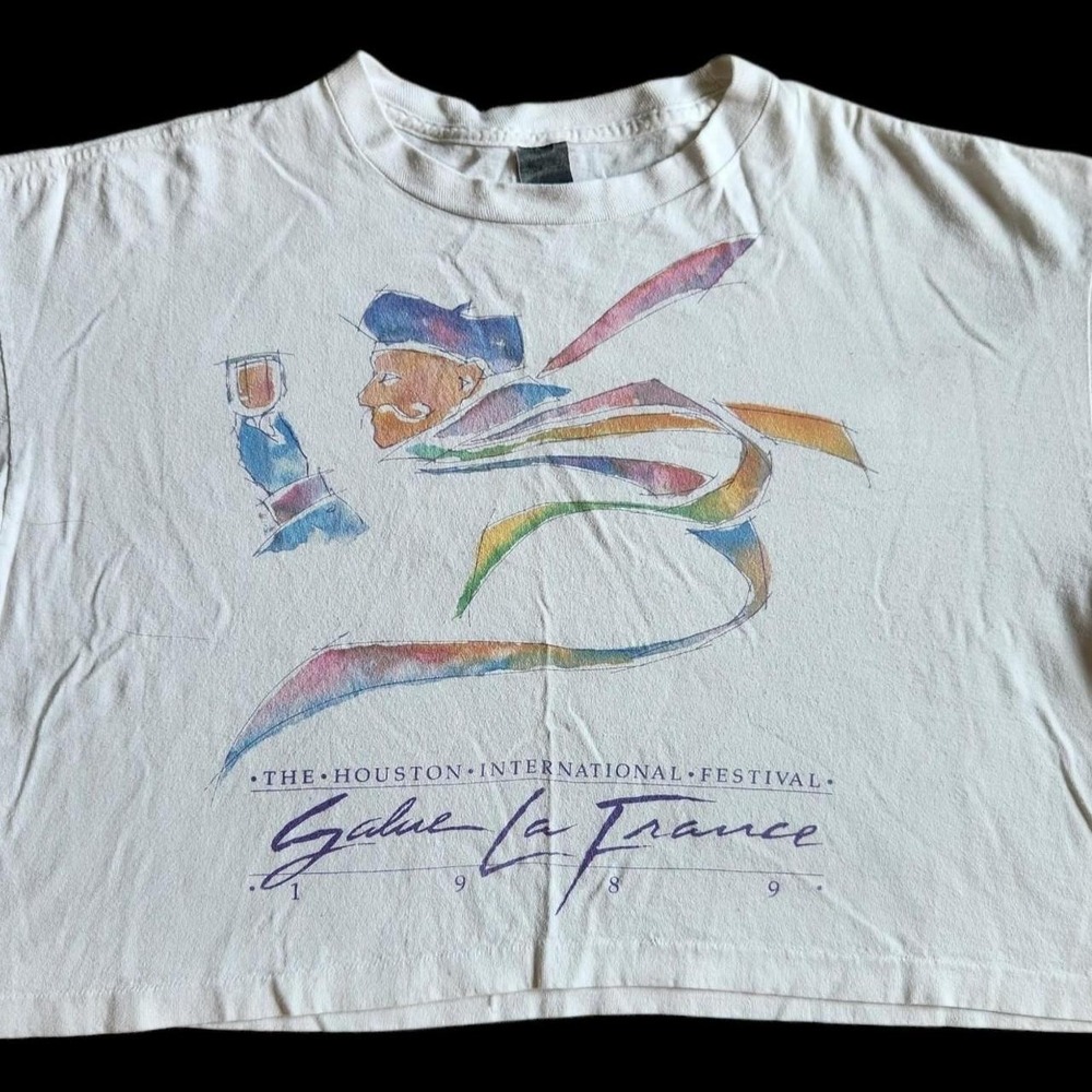 1980s Art Tee VINTAGE Houston International Festival "Salue La France"White Crop